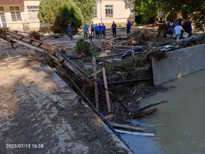 Гостевой дом «Прибой» 3*, Россия Краснодарский край, Тюменский - «Заплатили  за неделю — прожили 2 дня. Тихий и спокойный отель \"Прибой\" в Тюменском с  детским бассейном, где невозможно находиться» | отзывы