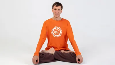 Падмасана — поза лотоса. Польза и техника исполнения — Yoga Lifestyle blog