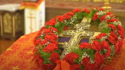 С Воздвижением Креста Господня! Боголепные открытки и душевные слова  великий праздник 27 сентября для всех россиян