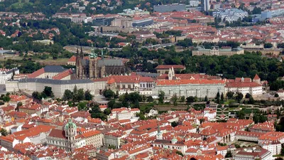 Фотограф/видеооператор в Праге Студия Generalart. Photo/video Prague. -  Отражения, отражения. Иногда даже лучше самой картинки. www.generalart.cz  Видеосъемка в праге#чешский крумлов#видеоператор в праге# свадебная  видеосъемка и фотосессия в праге ...