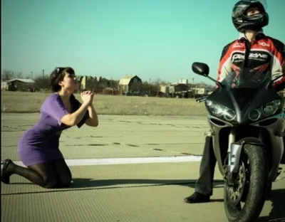 прикольные картинки Девушки на мотоциклах. | Female motorcycle riders,  Biker girl, Motorcycle girl