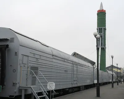 Боевой железнодорожный ракетный комплекс — Википедия