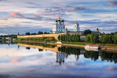 Московские художники поделились картинками-впечатлениями о Пскове - МК Псков