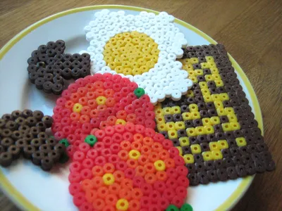 Our Handmade Home: How to make... Hama / PYSSLA Play Food - Breakfast