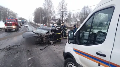 В Суздальском район водитель иномарки погиб в аварии с большегрузом