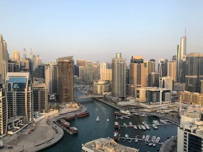 Дубай Марина (район Дубай, ОАЭ) Стоковое Фото - изображение насчитывающей  высокоросло, дубай: 157499726