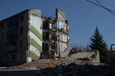 Разрушенные дома, сгоревшая овощебаза: как выглядит после обстрелов  микрорайон в Николаеве (фото)