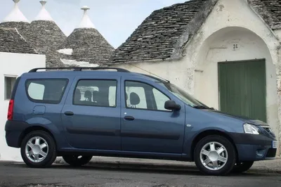 Renault Logan MCV — семейно-рабочий «сарайчик»
