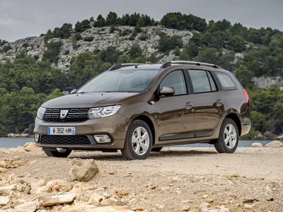 Renault Logan не узнать: как бюджетную повозку превращали в снаряд для  петролхедов — Селектор — Motor