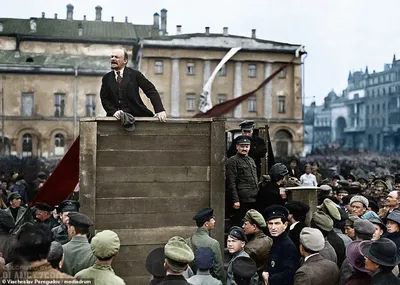 Как большевики собирались устроить мировую революцию (ПЛАКАТЫ) - Узнай  Россию