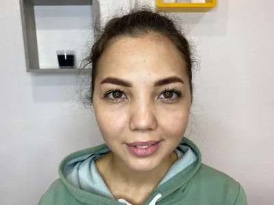 Родинка татуажа на носу