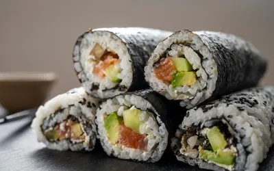 Подробный рецепт домашних котлет | Рецепты суши, Жареные суши, Роллы