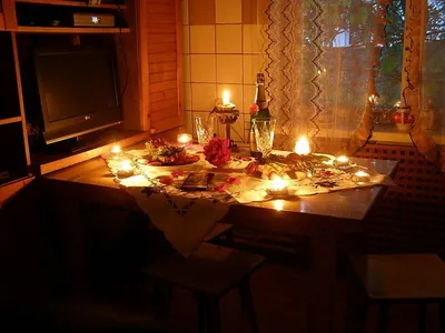 Романтический вечер дома для двоих: идеи и сценарий, как организовать  романтику в домашних условиях - Телеграф