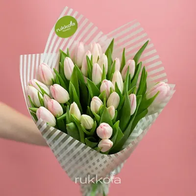 Купить Розовые тюльпаны в оформлении по цене 2600₽ доставка в Рязани |  http://Cvetnik62.ru
