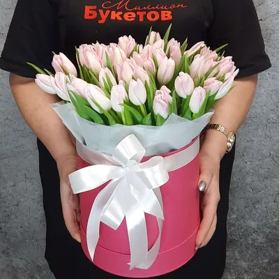 25 светло-розовых тюльпанов купить с доставкой в Москве | Заказать букет  цветов недорого