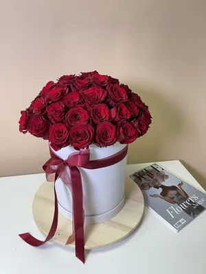 19 Розовых Роз в Коробке - купить букет с доставкой. Цена, фото, отзывы,  подарки | Ukraineflora