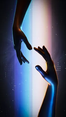 Руки вместе: символ верности и преданности