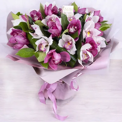 купить Шляпная коробка \"Орхидеи и Розы\" с доставкой по Краснодару