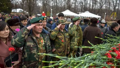 С Днем вывода войск из Афганистана! Доблестные открытки и мужественные  слова в праздник 15 февраля | Курьер.Среда | Дзен