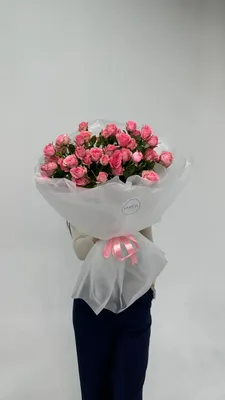 Купить Садовые розы в коробочке «Нежное создание» с доставкой в Люберцах -  «Игнолия»
