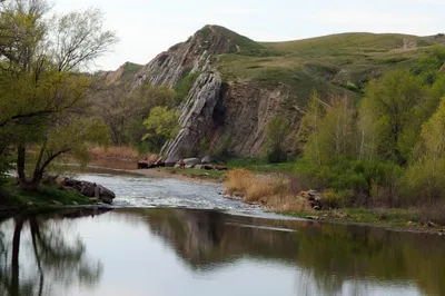 Подземный монастырь и водопады: ТОП неизвестных мест Ростовской области,  которые нужно посетить на майских - KP.RU