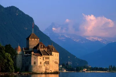 Интерлакен, Швейцария - Туристический Гид | Planet of Hotels