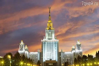 Топ-10 мест для прогулок в Москве