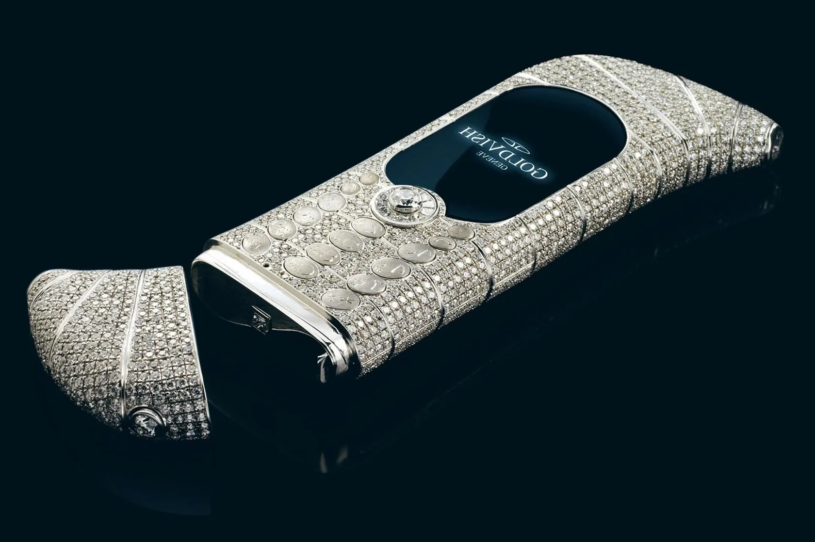 Дорогой телефон в россии. Самый дорогой телефон с бриллиантами. Dior Reverie.