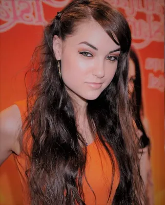 Sasha Grey Instagram Followers Statistics / Analytics - SPEAKRJ Stats