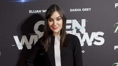 117.9rb Suka, 1,376 Komentar - Sasha Grey (@sashagrey) di Instagram: “🌞”