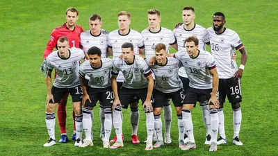 Сборная Германии вышла на матч Лиги наций в женской форме | Спортивный  портал Vesti.kz