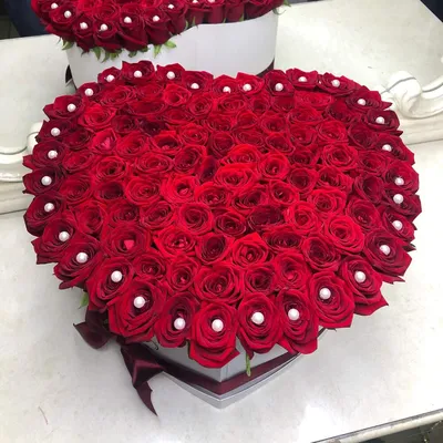 Купить Сердце из цветов на день влюбленных \"Сладку ягоду\" в Москве по 3980  ₽ арт – 2355