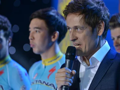 Kazakhstan Cycling Federation - Сергей Курдюков провёл интервью с чемпионом  Казахстана Алексеем Луценко. ❔На днях ты вместе с командой выиграл «Джиро»,  с чем мы тебя и поздравляем! Многодневка была виртуальная, но тяжело