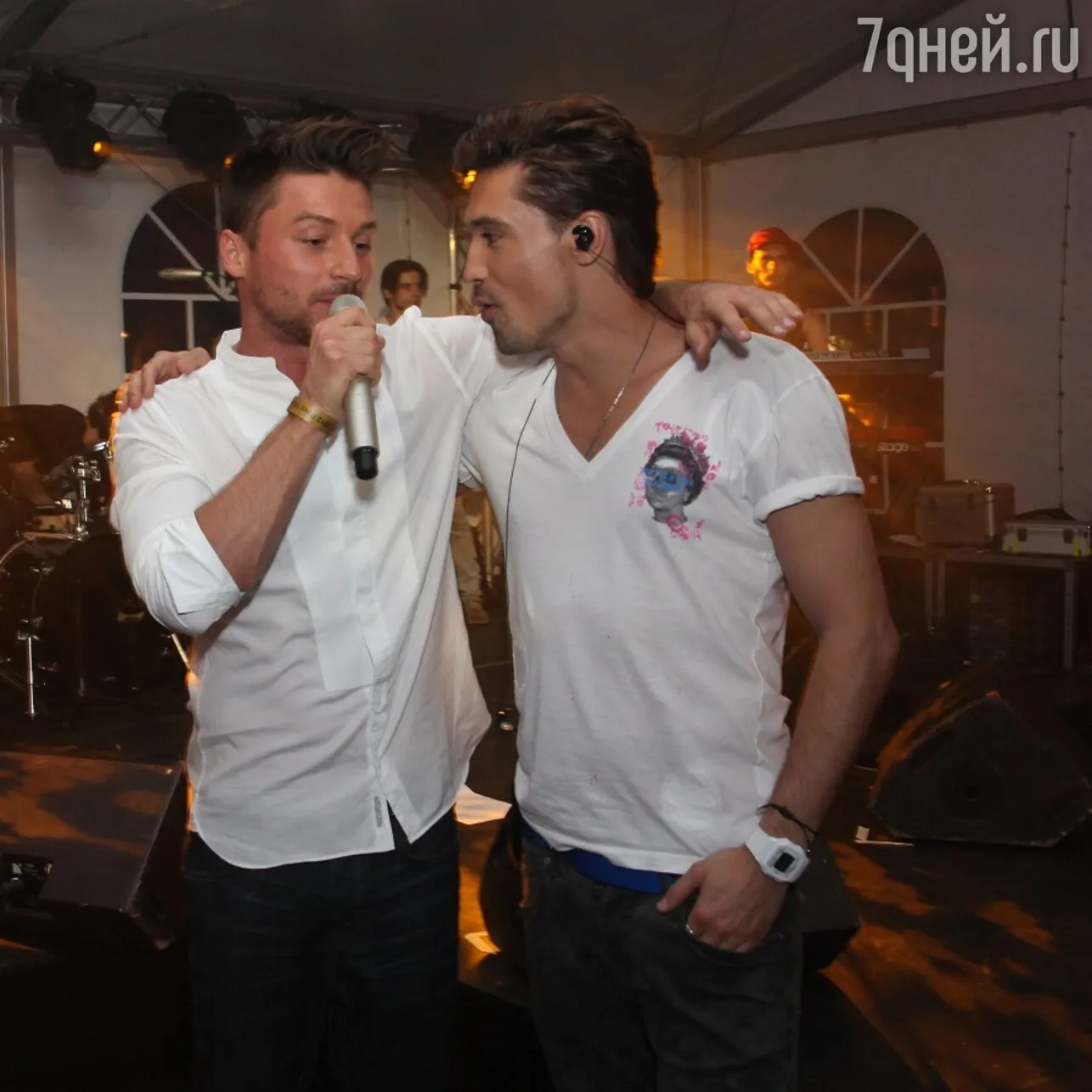 Сергей Лазарев и Дима Билан Новая волна 2021. Прости меня Сергей Лазарев и Дима Билан Новая волна 2021. Прости меня