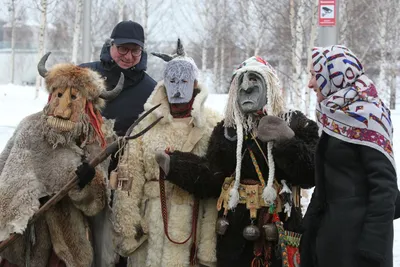 Блины и песни: волгоградцы отметили Масленицу в пойме Царицы