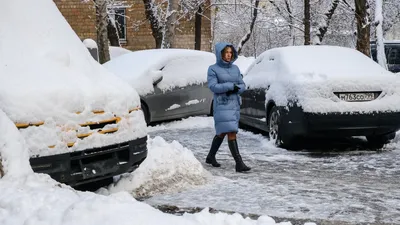 Автоюрист Славнов рассказал, как наказать захватившего парковку соседа