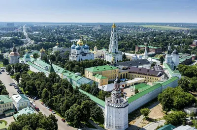 Едем в Сергиев Посад: акульи зубы, полет в космос и свой | Perito