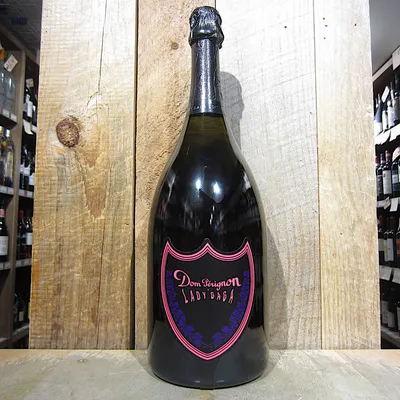 Купить Шампанское Дом Периньон Винтаж 2010 / Dom Perignon Vintage 2010 —  цена в Санкт-Петербурге, заказать Шампанское белое в интернет-магазине «Vin  à la Carte»