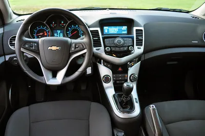 Обзор Шевроле Круз — плюсы и минусы Chevrolet Cruze с пробегом от Автокод  Объявления