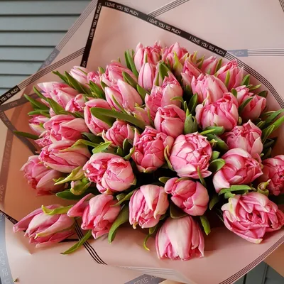 шикарный букет тюльпанов с доставкой по Москве