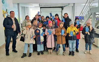 File:СССР, 1984, Ростов-на-Дону, Советская школа, Школьники, Soviet  schoolchildren, Holiday, Soviet Union.jpg - Wikipedia