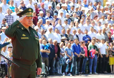 Министр обороны РФ Сергей Шойгу на Параде Победы. - Галерея - ВПК.name