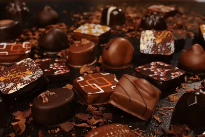 Шоколад Черный Шоколад Несколько Кубиков Черного Шоколада — стоковые  фотографии и другие картинки 2015 - iStock