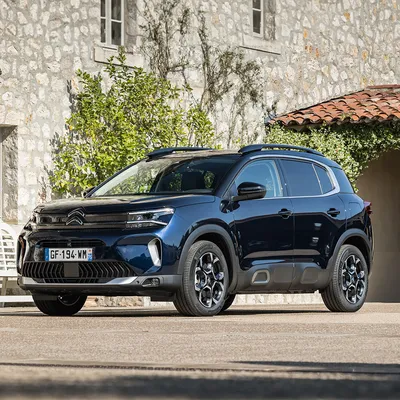 Citroen C4 X Debuts As High-Riding Fastback Because Sedans And Wagons Are  Old Fashioned