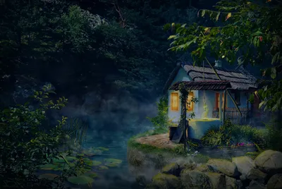 Сказочный домик в лесу, вечер. Fairy house in the forest, evening.