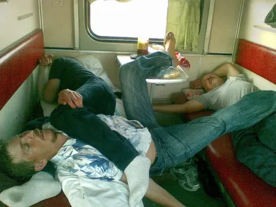 Смешные картинки про поездку в поезде фото