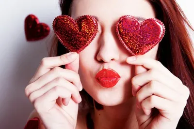 Поздравления с Днем Святого Валентина 2015: прикольные СМС, статусы  ВКонтакте и открытки - Днепр Vgorode.ua