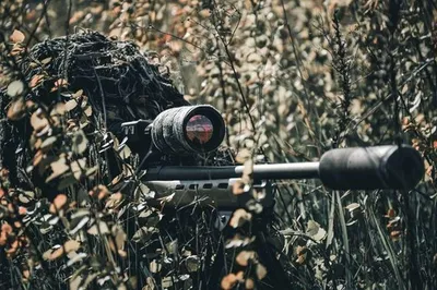 Охотник стал добычей: снайпера ВСУ уничтожили из винтовки \"Сталинград\" -  Российская газета
