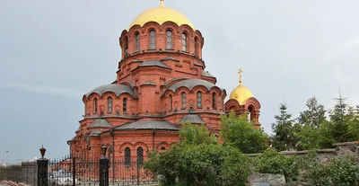 СОБОР АЛЕКСАНДРА НЕВСКОГО (Собор во имя Святого Благоверного Князя Александра  Невского)