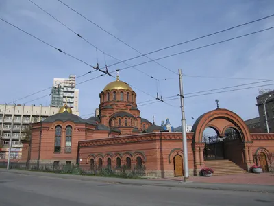 Собор Александра Невского, Новосибирск (Новосибирск, город), фотография.  фасады Вид с ЮЗ